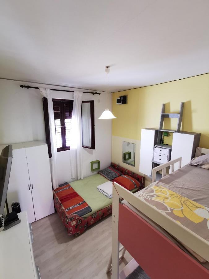 Unique Apartments Malinska Luaran gambar