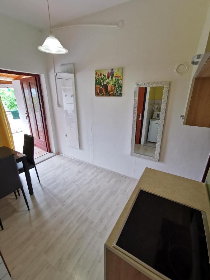 Unique Apartments Malinska Luaran gambar